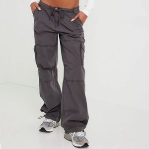 GREY GARAGE CARGOS SMALL